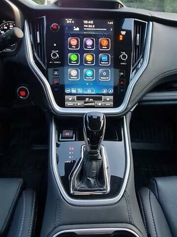 Белый Субару Аутбек, объемом двигателя 2.39 л и пробегом 16 тыс. км за 33000 $, фото 7 на Automoto.ua