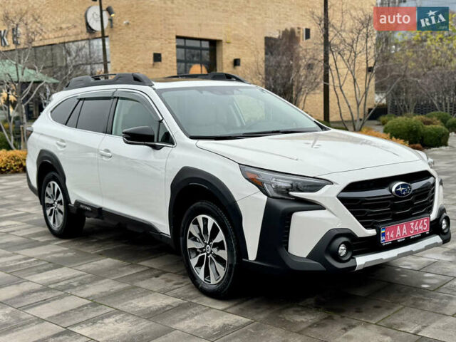 Белый Субару Аутбек, объемом двигателя 2.5 л и пробегом 7 тыс. км за 28800 $, фото 2 на Automoto.ua
