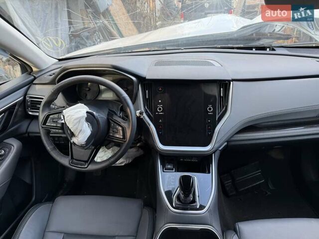 Белый Субару Аутбек, объемом двигателя 2.5 л и пробегом 19 тыс. км за 15000 $, фото 11 на Automoto.ua