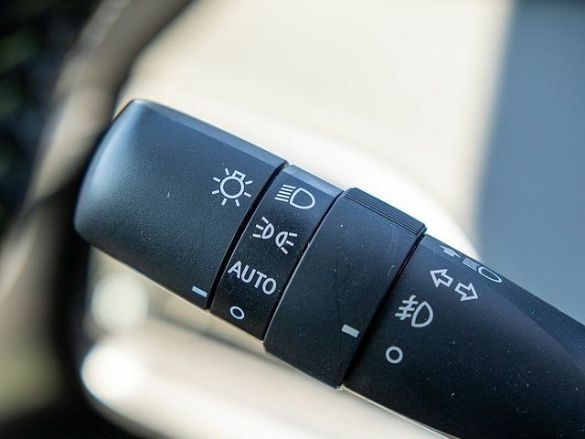Белый Субару Аутбек, объемом двигателя 2.39 л и пробегом 9 тыс. км за 33500 $, фото 26 на Automoto.ua