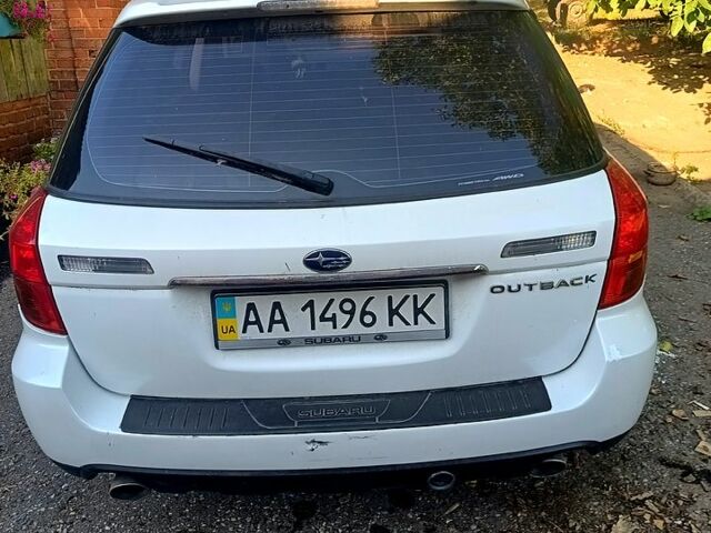 Білий Субару Аутбек, об'ємом двигуна 2.5 л та пробігом 233 тис. км за 4000 $, фото 3 на Automoto.ua
