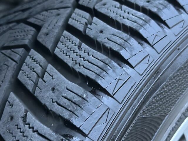 Субару Аутбек 2013 у Києві на Automoto.ua Білий Субару Аутбек, об'ємом двигуна 2.5 л та пробігом 169 тис. км за 8900 $, фото 5 на Automoto.ua