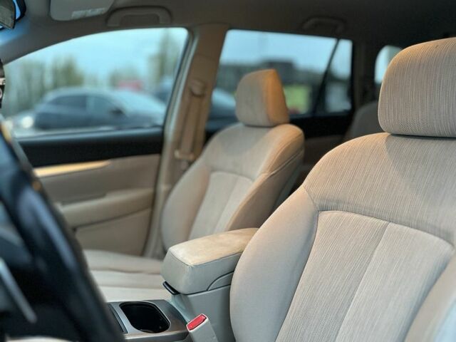 Субару Аутбек 2013 у Києві на Automoto.ua Білий Субару Аутбек, об'ємом двигуна 2.5 л та пробігом 169 тис. км за 8900 $, фото 13 на Automoto.ua