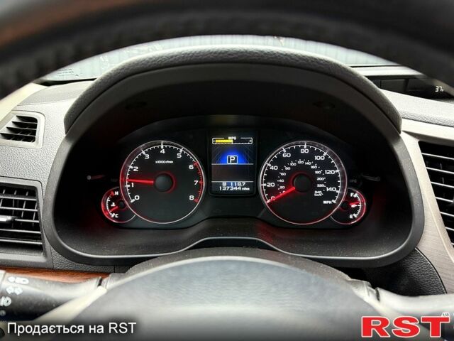 Білий Субару Аутбек, об'ємом двигуна 2.5 л та пробігом 220 тис. км за 12499 $, фото 12 на Automoto.ua