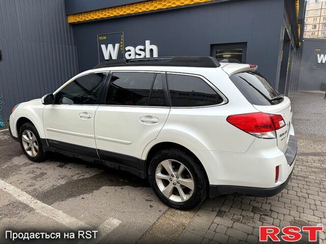 Білий Субару Аутбек, об'ємом двигуна 2.5 л та пробігом 220 тис. км за 12499 $, фото 4 на Automoto.ua