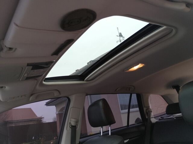 Белый Субару Аутбек, объемом двигателя 2 л и пробегом 243 тыс. км за 9999 $, фото 18 на Automoto.ua