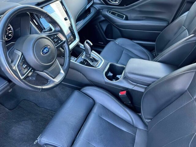 Белый Субару Аутбек, объемом двигателя 2.4 л и пробегом 29 тыс. км за 5800 $, фото 7 на Automoto.ua