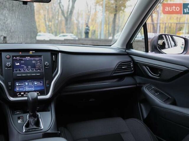 Белый Субару Аутбек, объемом двигателя 2.5 л и пробегом 67 тыс. км за 24700 $, фото 12 на Automoto.ua