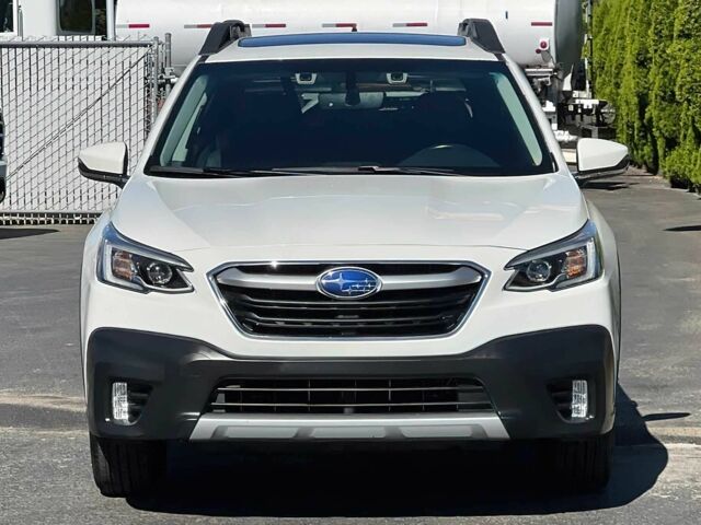 Белый Субару Аутбек, объемом двигателя 2.4 л и пробегом 29 тыс. км за 5800 $, фото 1 на Automoto.ua