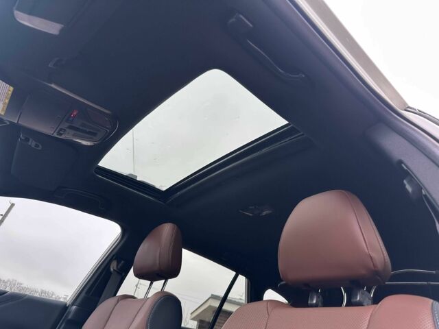 Білий Субару Аутбек, об'ємом двигуна 2.4 л та пробігом 46 тис. км за 26990 $, фото 14 на Automoto.ua