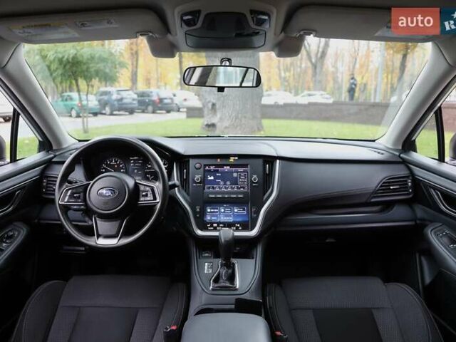 Белый Субару Аутбек, объемом двигателя 2.5 л и пробегом 67 тыс. км за 24700 $, фото 11 на Automoto.ua