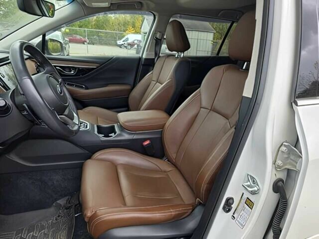 Білий Субару Аутбек, об'ємом двигуна 2.5 л та пробігом 14 тис. км за 20000 $, фото 7 на Automoto.ua