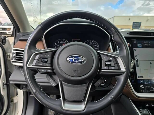 Білий Субару Аутбек, об'ємом двигуна 2.5 л та пробігом 14 тис. км за 20000 $, фото 10 на Automoto.ua