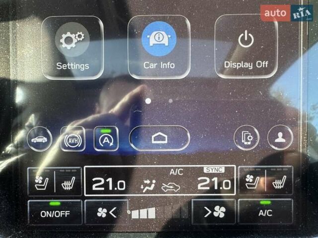 Белый Субару Аутбек, объемом двигателя 2.39 л и пробегом 28 тыс. км за 27800 $, фото 18 на Automoto.ua