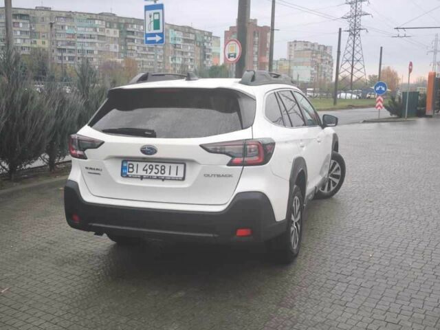 Белый Субару Аутбек, объемом двигателя 2.5 л и пробегом 3 тыс. км за 27800 $, фото 9 на Automoto.ua