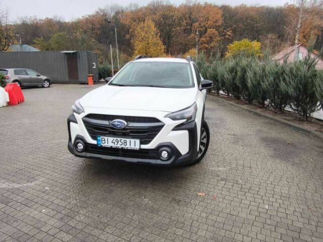 Белый Субару Аутбек, объемом двигателя 2.5 л и пробегом 3 тыс. км за 27800 $, фото 1 на Automoto.ua