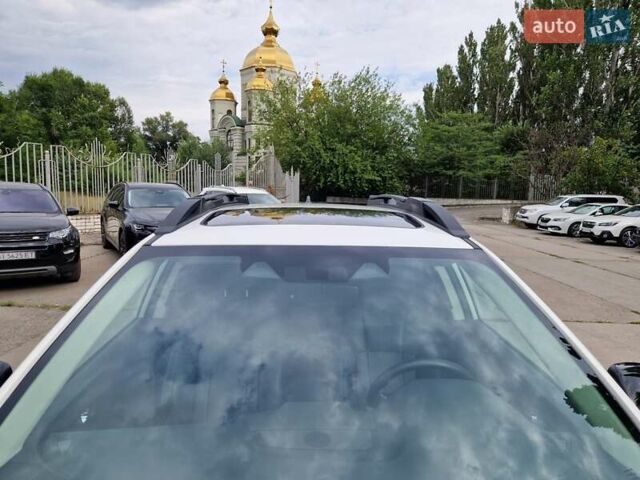 Білий Субару Аутбек, об'ємом двигуна 2.5 л та пробігом 28 тис. км за 29300 $, фото 8 на Automoto.ua