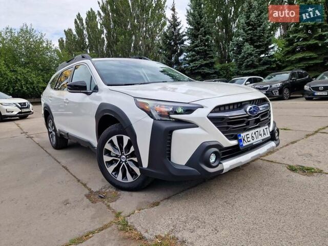 Білий Субару Аутбек, об'ємом двигуна 2.5 л та пробігом 28 тис. км за 29300 $, фото 7 на Automoto.ua