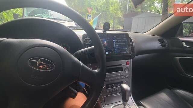 Бежевий Субару Аутбек, об'ємом двигуна 2.46 л та пробігом 300 тис. км за 5400 $, фото 4 на Automoto.ua