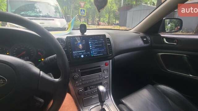 Бежевий Субару Аутбек, об'ємом двигуна 2.46 л та пробігом 300 тис. км за 5400 $, фото 2 на Automoto.ua