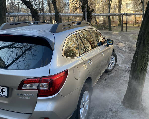 Бежевий Субару Аутбек, об'ємом двигуна 2.5 л та пробігом 158 тис. км за 13541 $, фото 8 на Automoto.ua