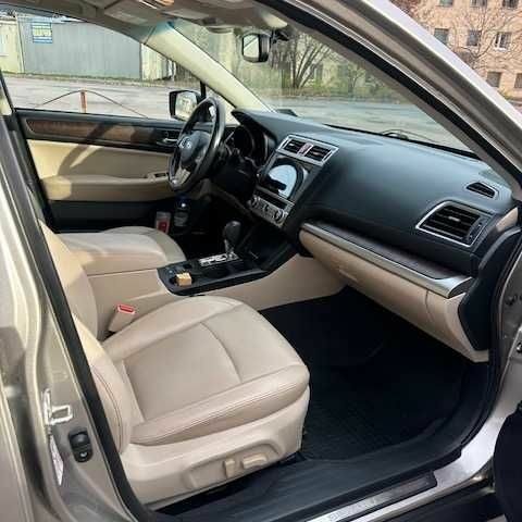 Бежевий Субару Аутбек, об'ємом двигуна 2.5 л та пробігом 180 тис. км за 16872 $, фото 6 на Automoto.ua