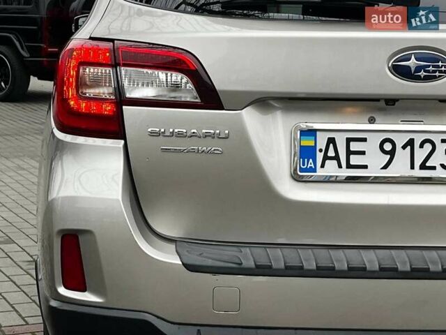 Бежевий Субару Аутбек, об'ємом двигуна 2.5 л та пробігом 115 тис. км за 15999 $, фото 8 на Automoto.ua