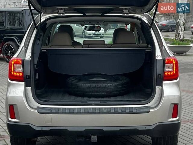Бежевий Субару Аутбек, об'ємом двигуна 2.5 л та пробігом 115 тис. км за 15999 $, фото 9 на Automoto.ua