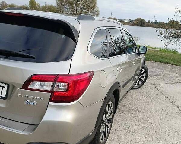 Бежевый Субару Аутбек, объемом двигателя 2 л и пробегом 222 тыс. км за 17900 $, фото 6 на Automoto.ua