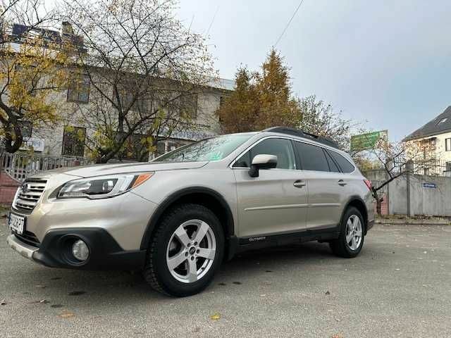 Бежевий Субару Аутбек, об'ємом двигуна 2.5 л та пробігом 180 тис. км за 16872 $, фото 2 на Automoto.ua