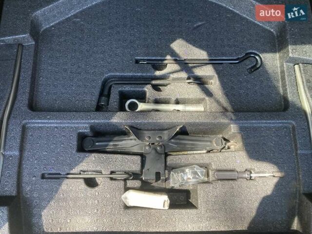 Бежевий Субару Аутбек, об'ємом двигуна 2.5 л та пробігом 148 тис. км за 15000 $, фото 15 на Automoto.ua