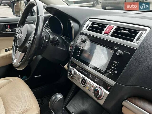 Бежевий Субару Аутбек, об'ємом двигуна 2.5 л та пробігом 115 тис. км за 15999 $, фото 18 на Automoto.ua