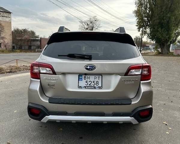 Бежевий Субару Аутбек, об'ємом двигуна 2.5 л та пробігом 180 тис. км за 16800 $, фото 7 на Automoto.ua