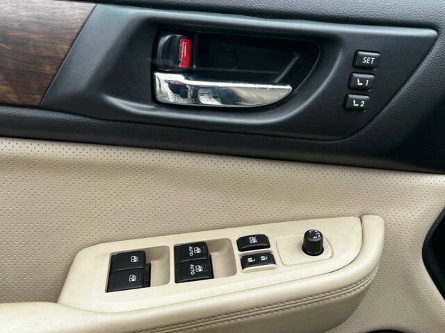 Бежевый Субару Аутбек, объемом двигателя 2.5 л и пробегом 115 тыс. км за 15999 $, фото 15 на Automoto.ua