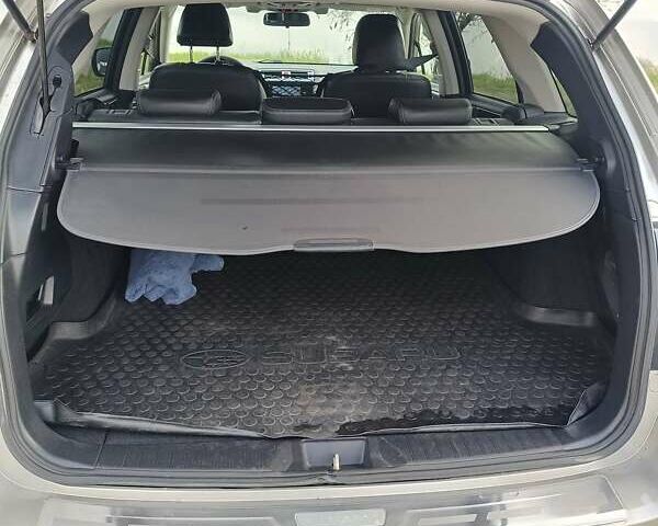 Бежевый Субару Аутбек, объемом двигателя 2 л и пробегом 222 тыс. км за 17900 $, фото 11 на Automoto.ua