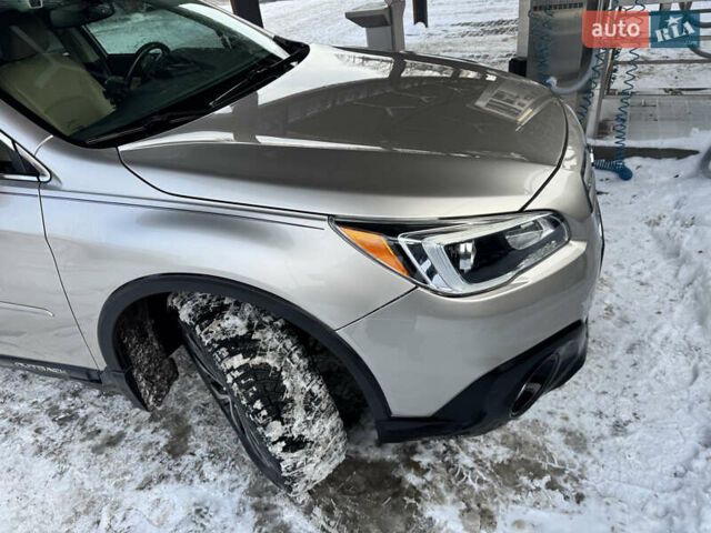 Бежевий Субару Аутбек, об'ємом двигуна 2.5 л та пробігом 162 тис. км за 15500 $, фото 4 на Automoto.ua