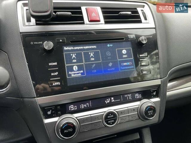 Бежевый Субару Аутбек, объемом двигателя 2.5 л и пробегом 199 тыс. км за 16500 $, фото 12 на Automoto.ua