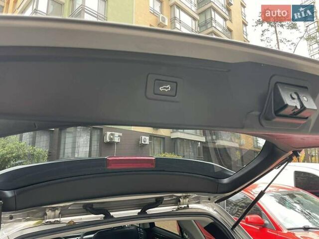 Бежевый Субару Аутбек, объемом двигателя 2.5 л и пробегом 199 тыс. км за 16500 $, фото 14 на Automoto.ua