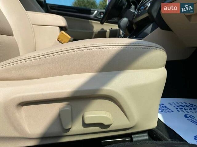 Бежевий Субару Аутбек, об'ємом двигуна 2 л та пробігом 142 тис. км за 18700 $, фото 27 на Automoto.ua