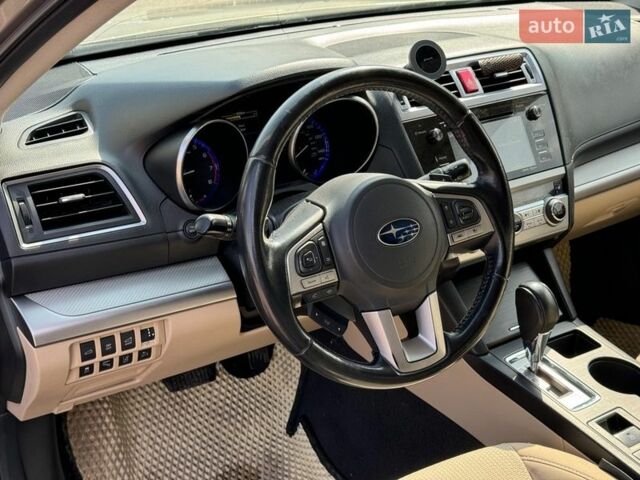 Бежевий Субару Аутбек, об'ємом двигуна 2.5 л та пробігом 130 тис. км за 12940 $, фото 15 на Automoto.ua