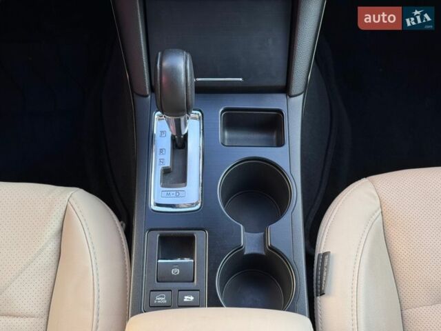 Бежевий Субару Аутбек, об'ємом двигуна 2.46 л та пробігом 117 тис. км за 16900 $, фото 26 на Automoto.ua