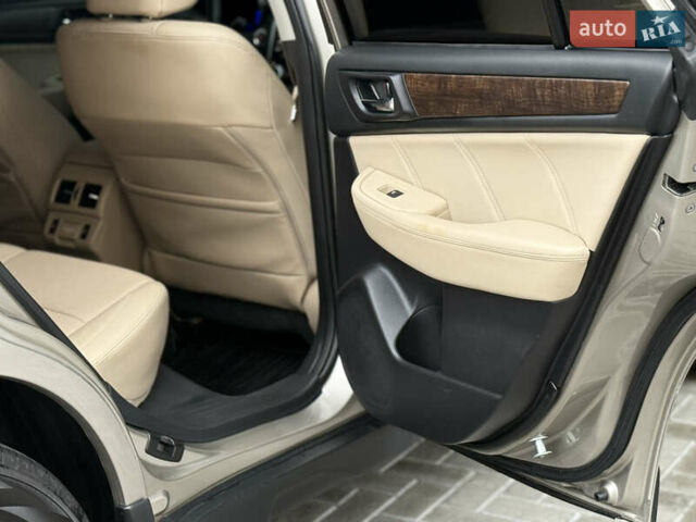 Бежевый Субару Аутбек, объемом двигателя 2.5 л и пробегом 135 тыс. км за 16999 $, фото 46 на Automoto.ua