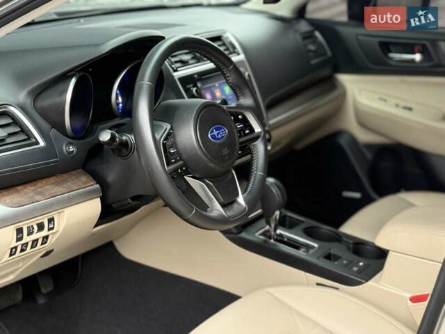 Бежевый Субару Аутбек, объемом двигателя 2.5 л и пробегом 135 тыс. км за 16999 $, фото 37 на Automoto.ua