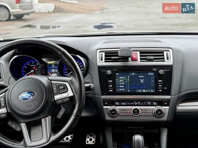 Бежевий Субару Аутбек, об'ємом двигуна 2.5 л та пробігом 142 тис. км за 18700 $, фото 10 на Automoto.ua