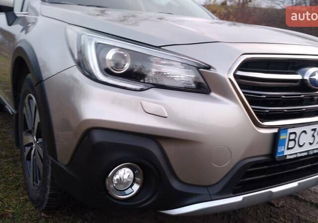 Бежевый Субару Аутбек, объемом двигателя 2.5 л и пробегом 125 тыс. км за 22800 $, фото 11 на Automoto.ua