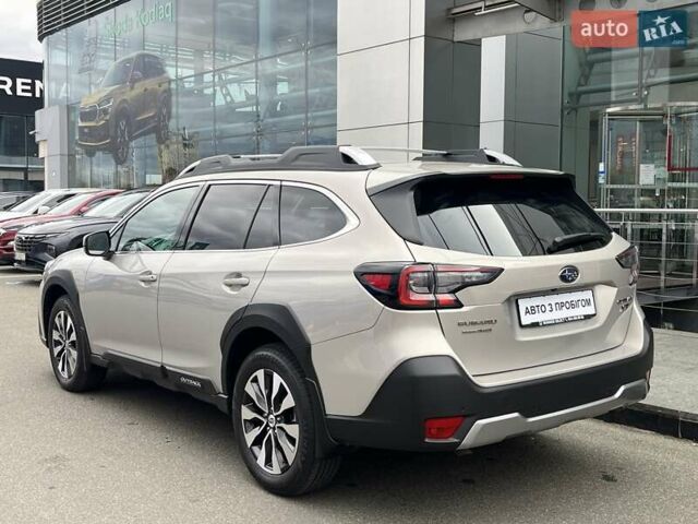 Бежевый Субару Аутбек, объемом двигателя 2.39 л и пробегом 10 тыс. км за 53986 $, фото 7 на Automoto.ua