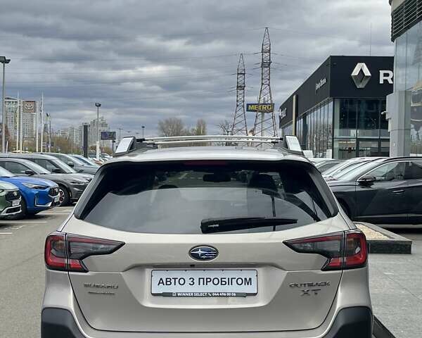 Бежевый Субару Аутбек, объемом двигателя 2.39 л и пробегом 10 тыс. км за 53986 $, фото 6 на Automoto.ua