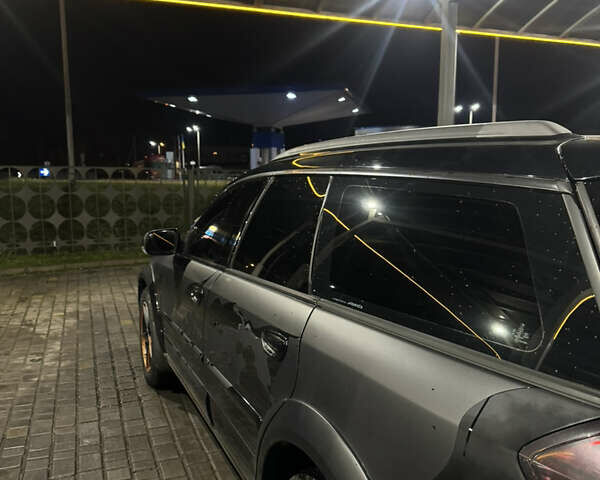 Черный Субару Аутбек, объемом двигателя 2.99 л и пробегом 450 тыс. км за 6500 $, фото 8 на Automoto.ua