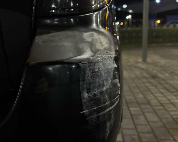 Черный Субару Аутбек, объемом двигателя 2.99 л и пробегом 450 тыс. км за 6500 $, фото 6 на Automoto.ua