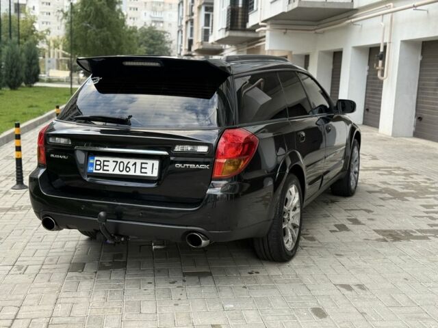Чорний Субару Аутбек, об'ємом двигуна 3 л та пробігом 225 тис. км за 6001 $, фото 3 на Automoto.ua